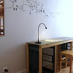 Lounge Hostel