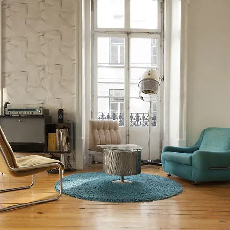 Lounge بيت شباب *
